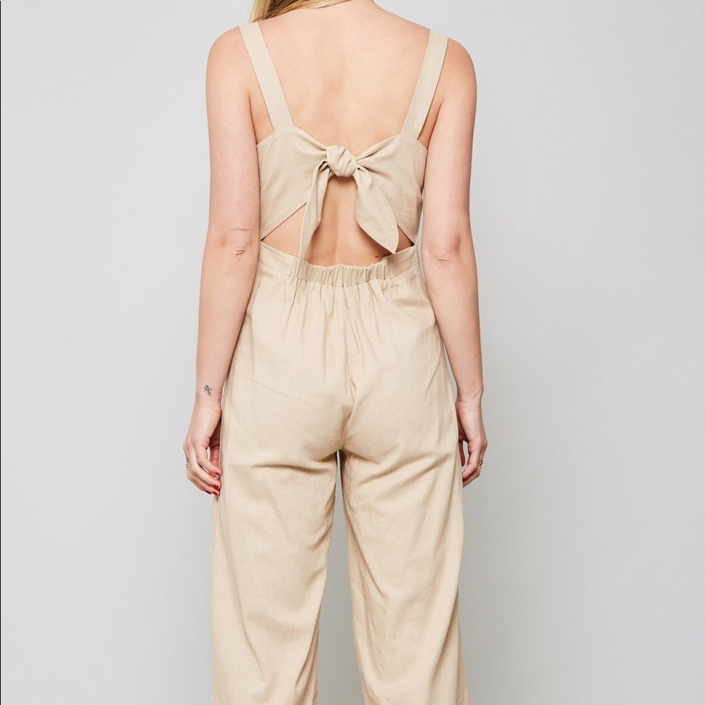 Promesa Linen Jumpsuit - Picture 4 of 6